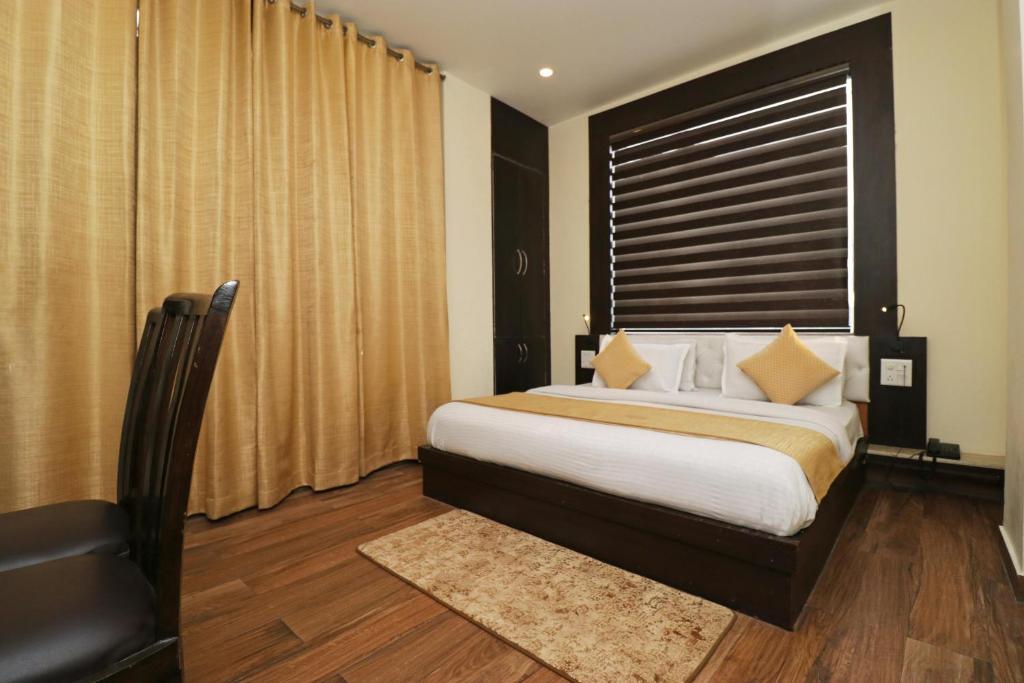 Дармсала: Hotel Mirage Residency - Hill View Hotel in Dharamshala