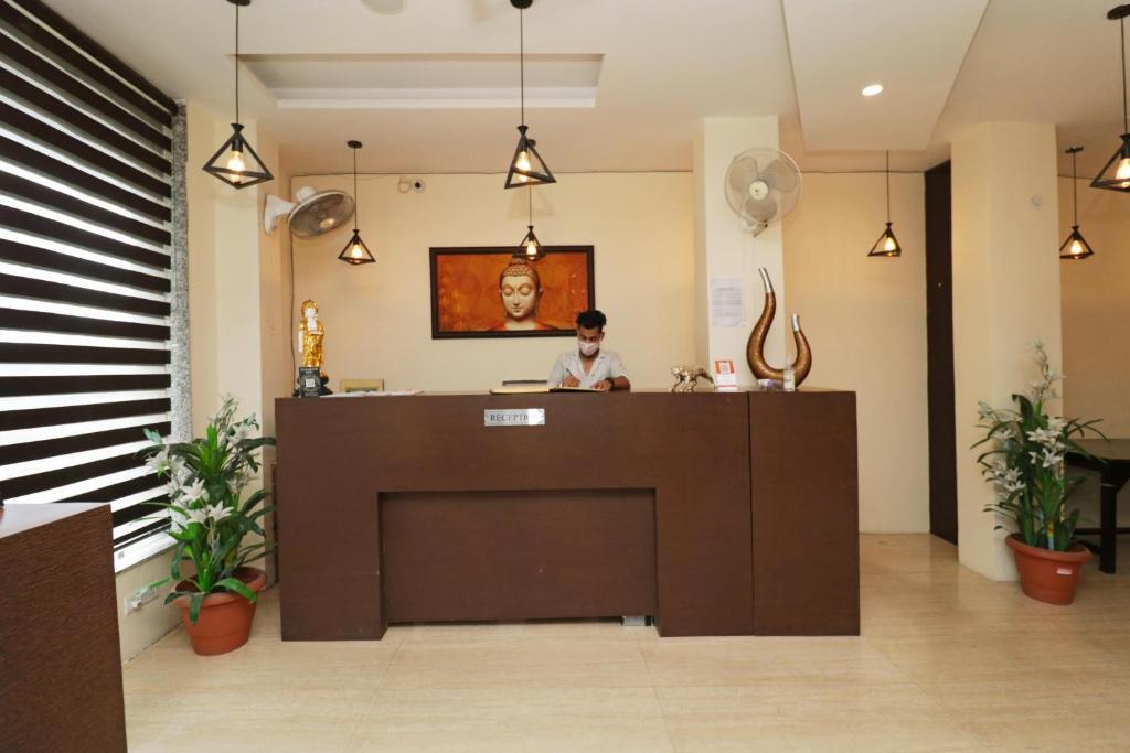 Дармсала: Hotel Mirage Residency - Hill View Hotel in Dharamshala
