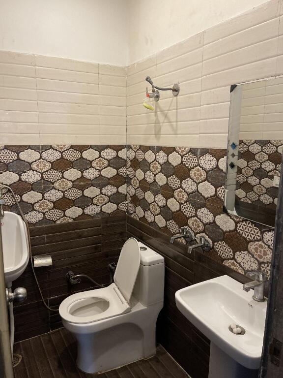 Чандигарх: Hotel AV Continental