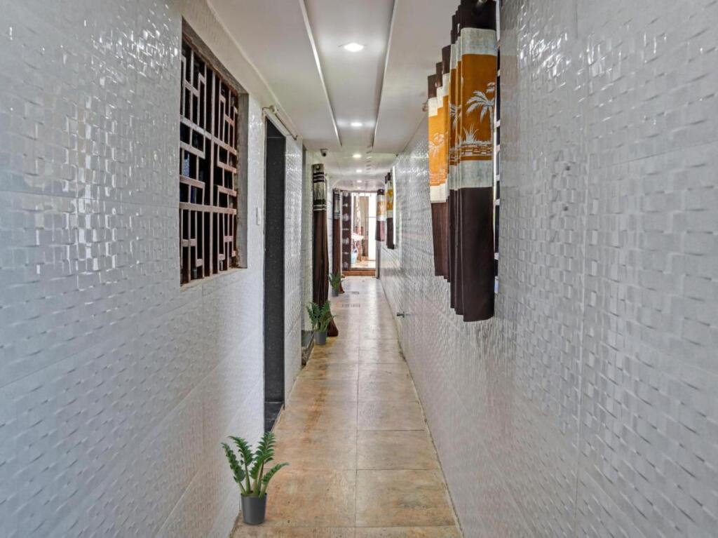 Bilaspur: Oyo Flagship 70023 New Mansi Hotel