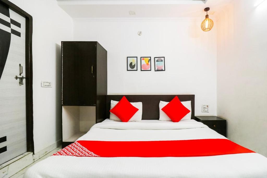 Нью-Дели: Oyo Flagship 93499 Hotel Belmond