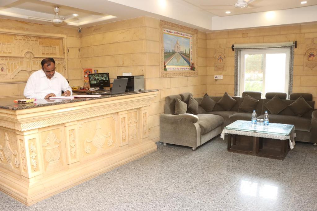 Hotel Marwar Palace — фото 4