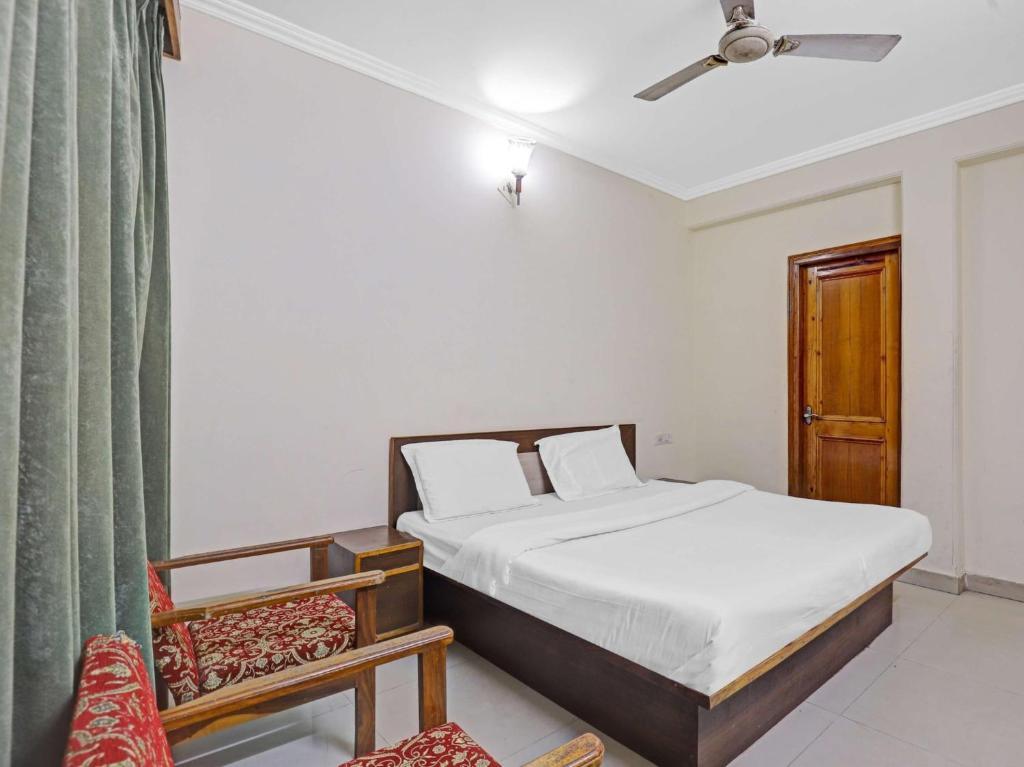 Катра: OYO 84081 Hotel Suhani Katra