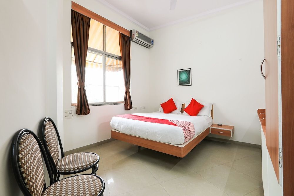 Нашик: OYO Flagship 14283 Hotel Shanti Inn