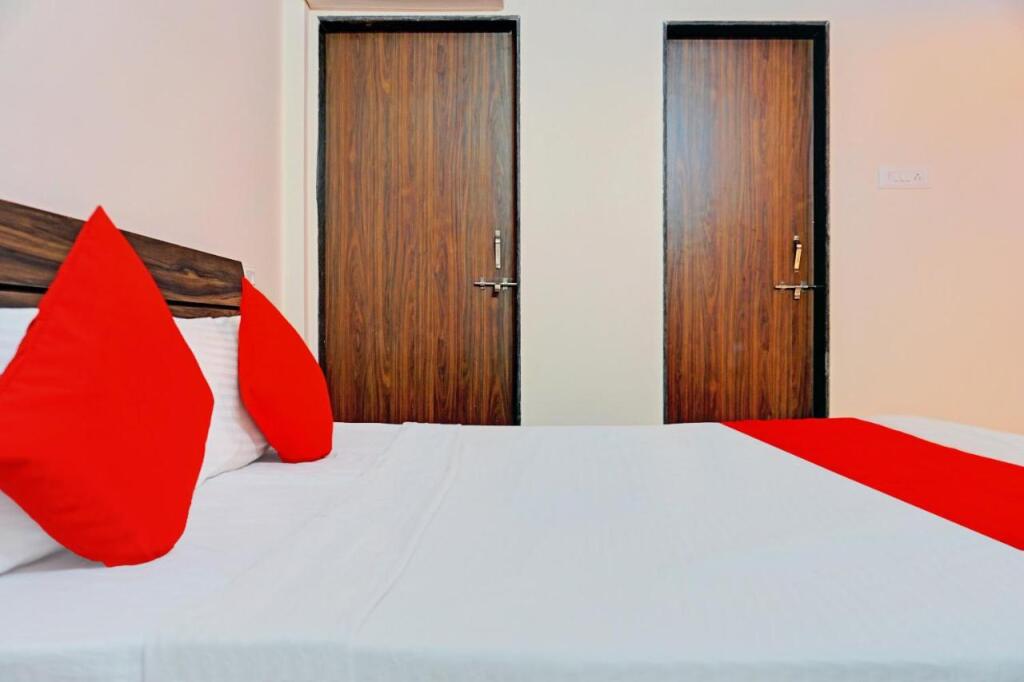 Хинджевади: OYO Flagship 81198 Siddhi Home Stay