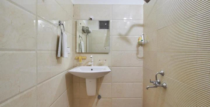 Шамшабад: Kinara Grand, Shamshabad