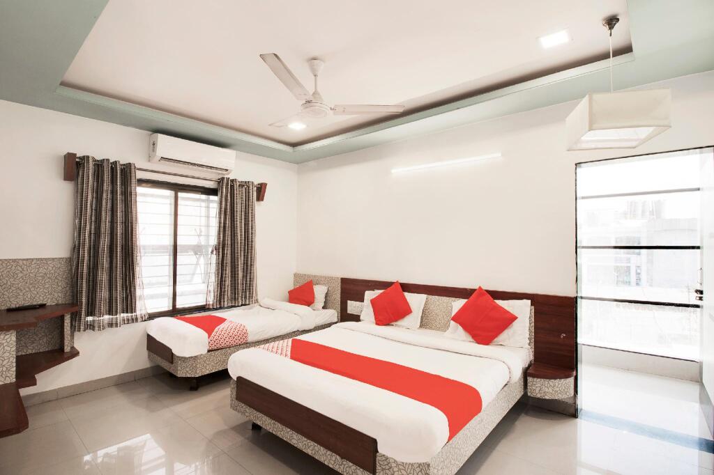 Ширди: OYO Flagship 6507 Hotel Disha Park