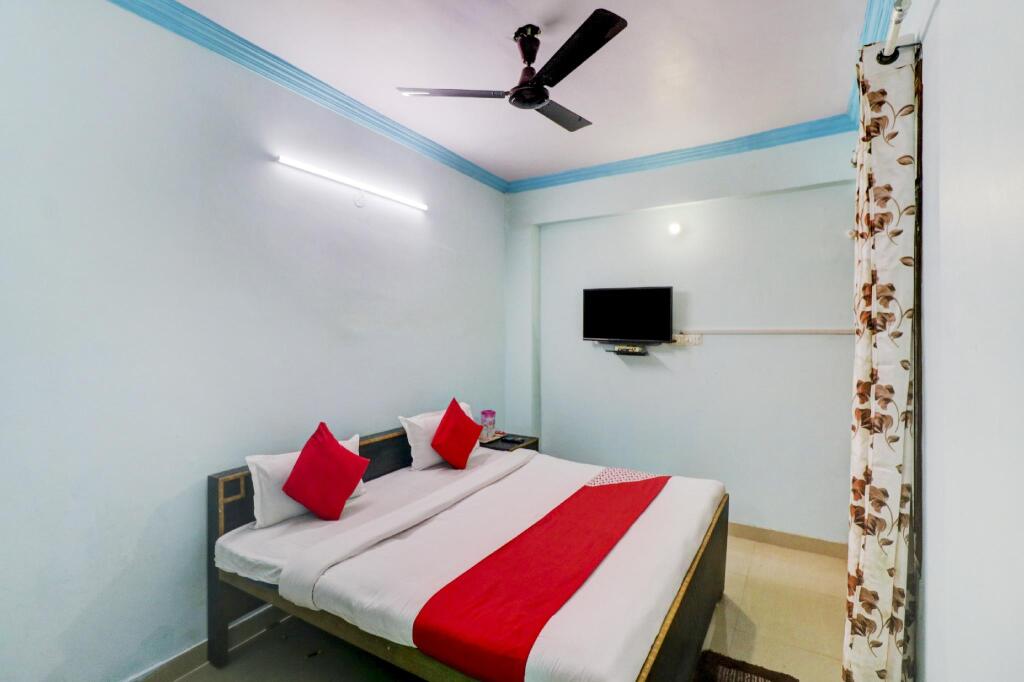 Канпур: OYO 84006 Hotel Shiv Kripa