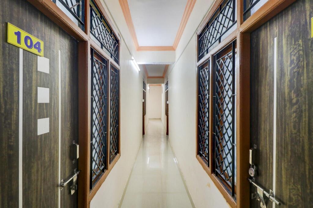 Канпур: OYO 84006 Hotel Shiv Kripa