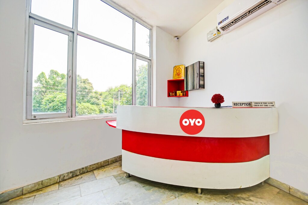 OYO Flagship 93351 Hotel Hc Punjab Inn — фото 3