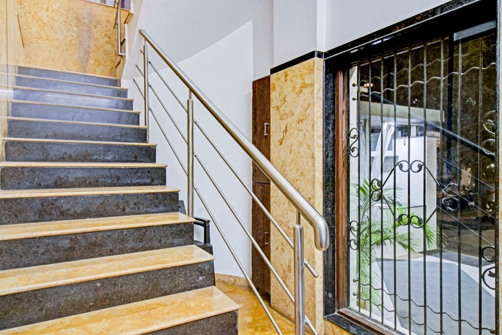 Нагпур: Oyo Flagship 93620 Hotel Diva Inn