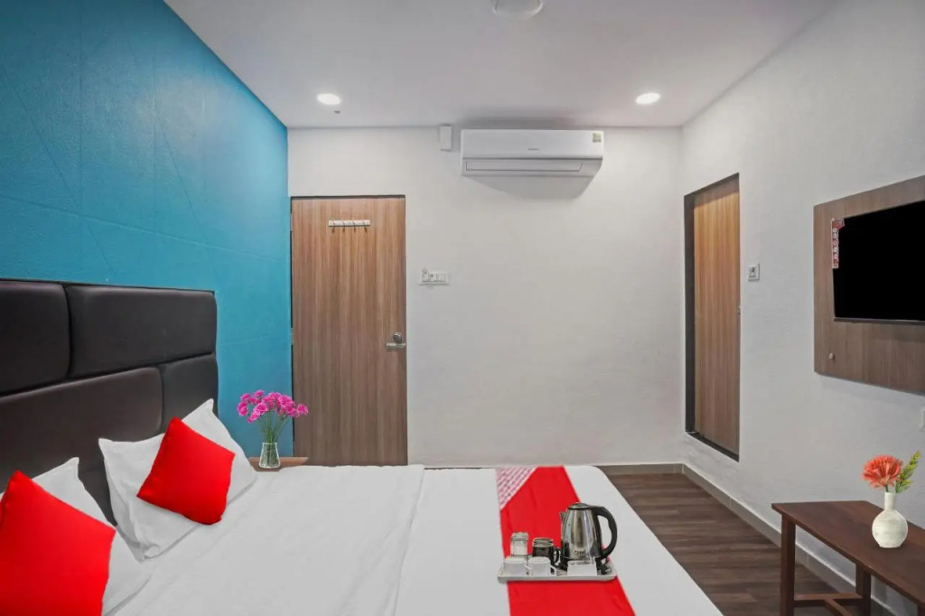 Сурат: Super Oyo Flagship Hotel Infinity