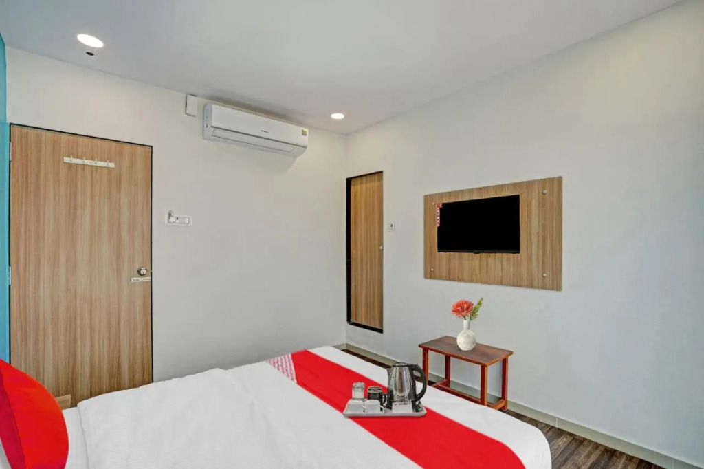 Сурат: Super Oyo Flagship Hotel Infinity