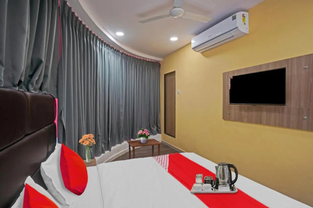 Сурат: Super Oyo Flagship Hotel Infinity