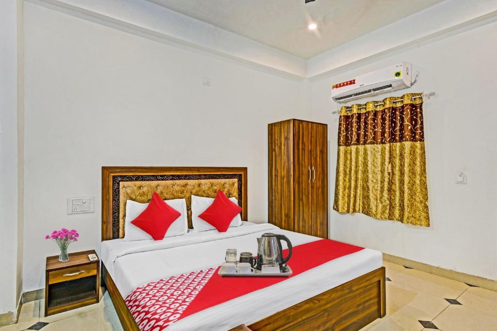 Удаипур: Oyo Flagship 93444 Hotel Padharo Saa