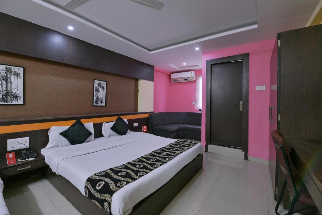 Индаур: Collection O Hotel Diamond And Residences