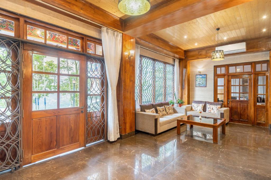 Гангток: Summit Alpine Abode