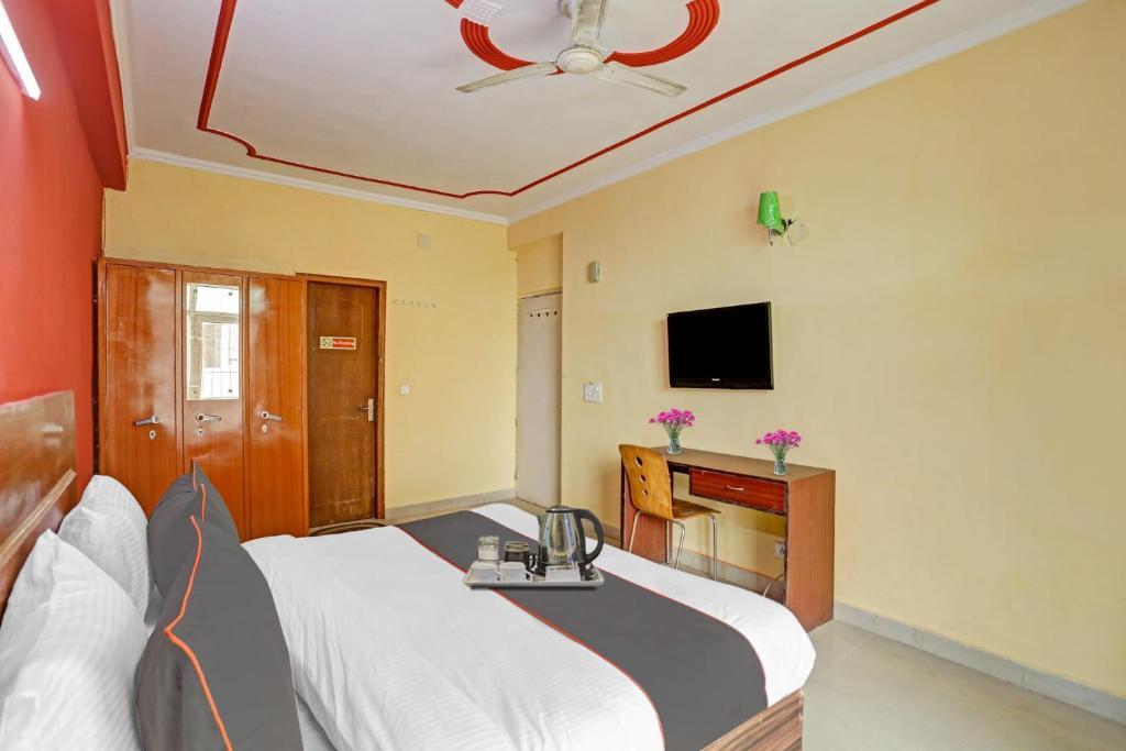 Гуруграм: Collection O Hotel Grand Casa