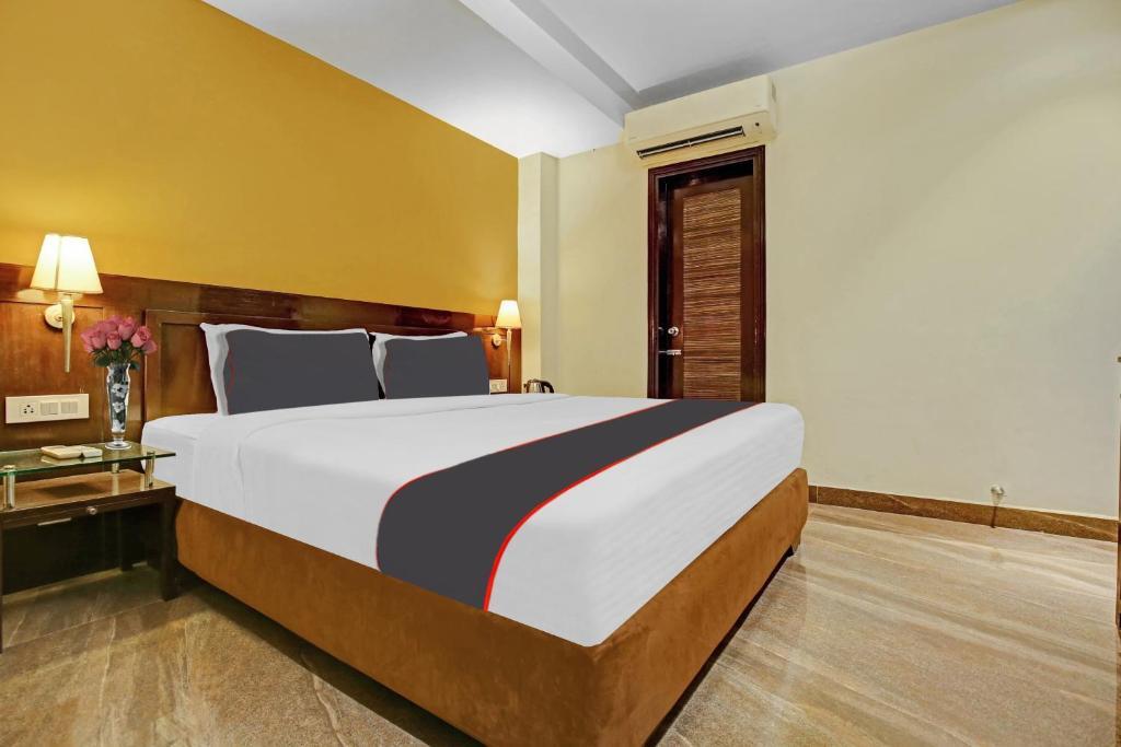 Лудхиана: Collection O 92973 Hotel Royal Jihaan