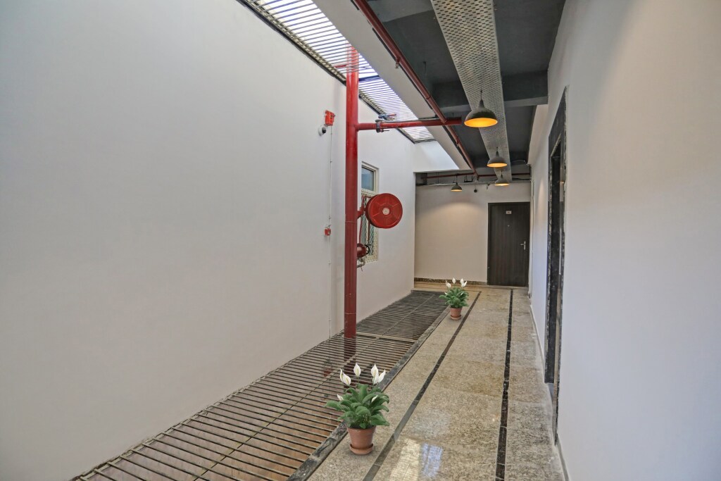Газиабад: Townhouse 93629 Rasa Arcade