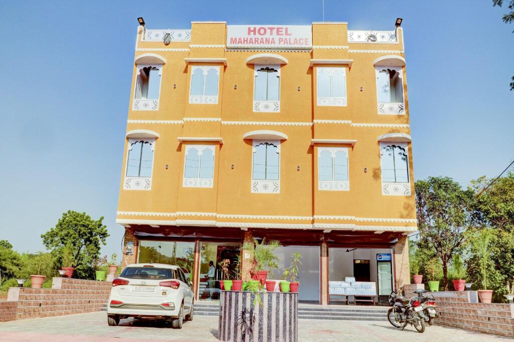 Удаипур: Capital O 83876 Hotel Maharana Palace