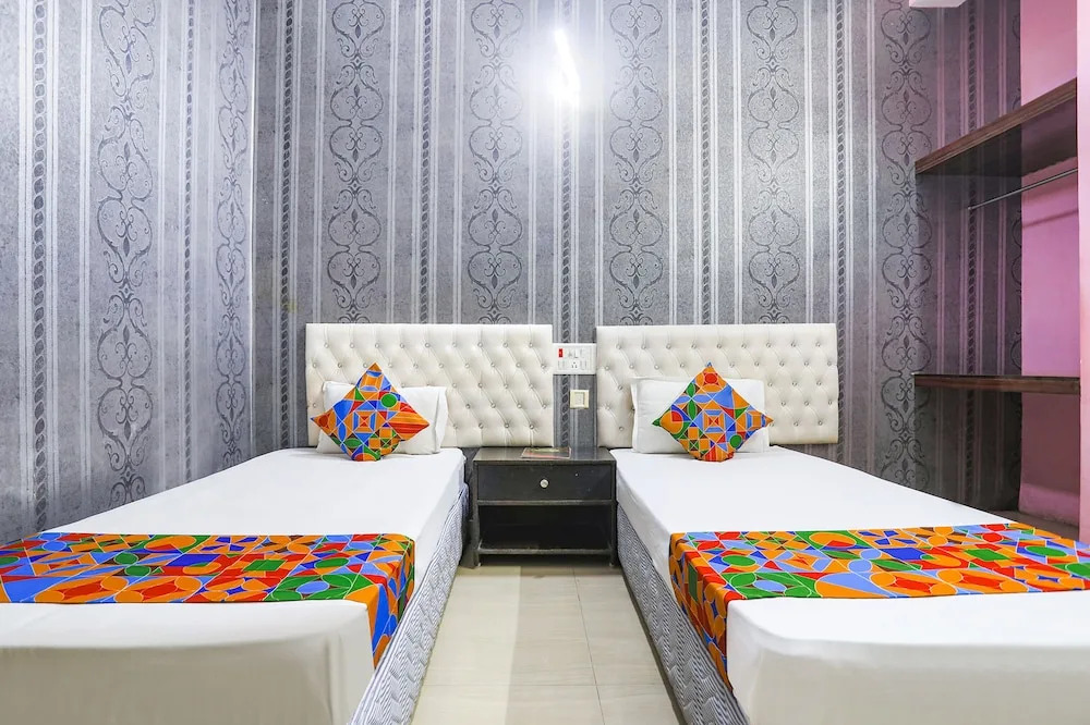 Бодх-Гая: Fabhotel Buddha Saalt