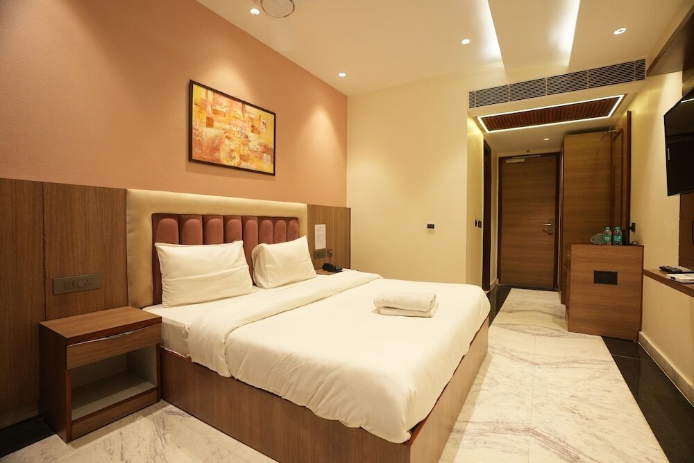 Большая Нойда: Lime Tree Hotel and Banquet Greater Noida