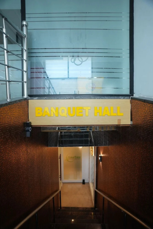 Большая Нойда: Lime Tree Hotel and Banquet Greater Noida