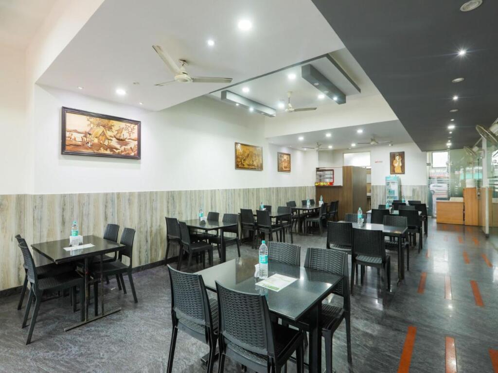 Кушалнагар: Capital O 84042 Nakshatraa Residency