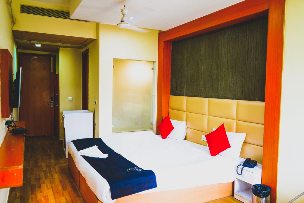 Гуруграм: JK Suites