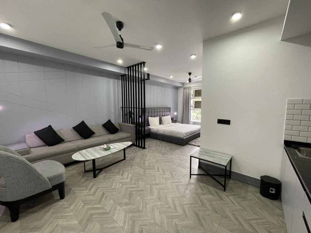 Superior Studio Serviced Apartment @Bedchambers — фото 5