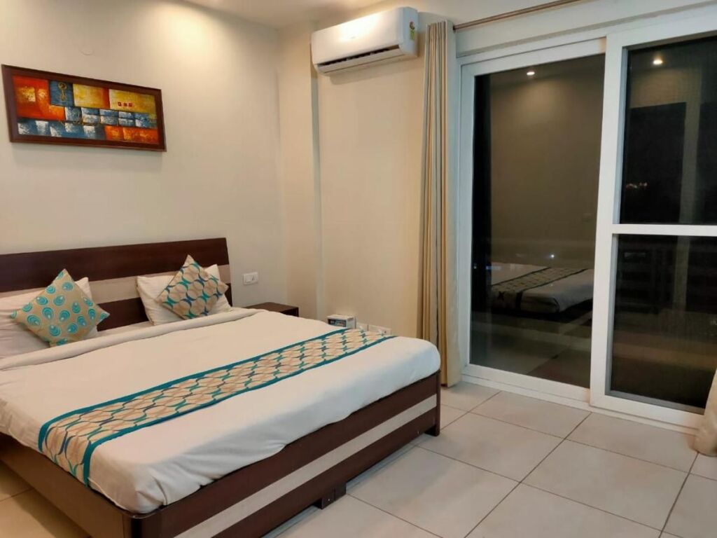 FabHotel Bliss Premium — фото 4