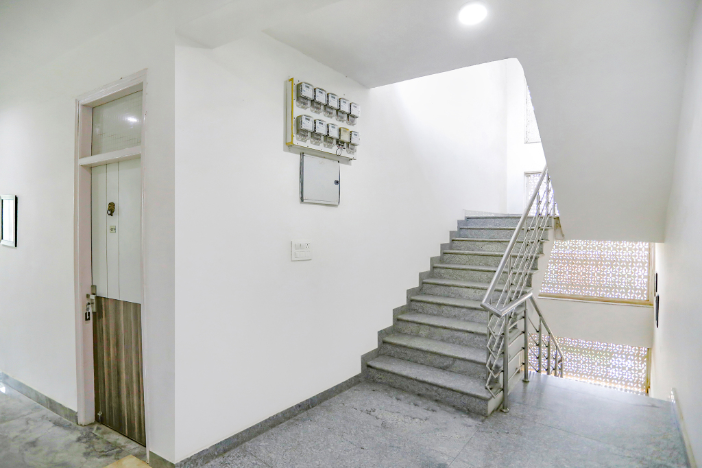 Гуруграм: Fabhotel Aravali Suites