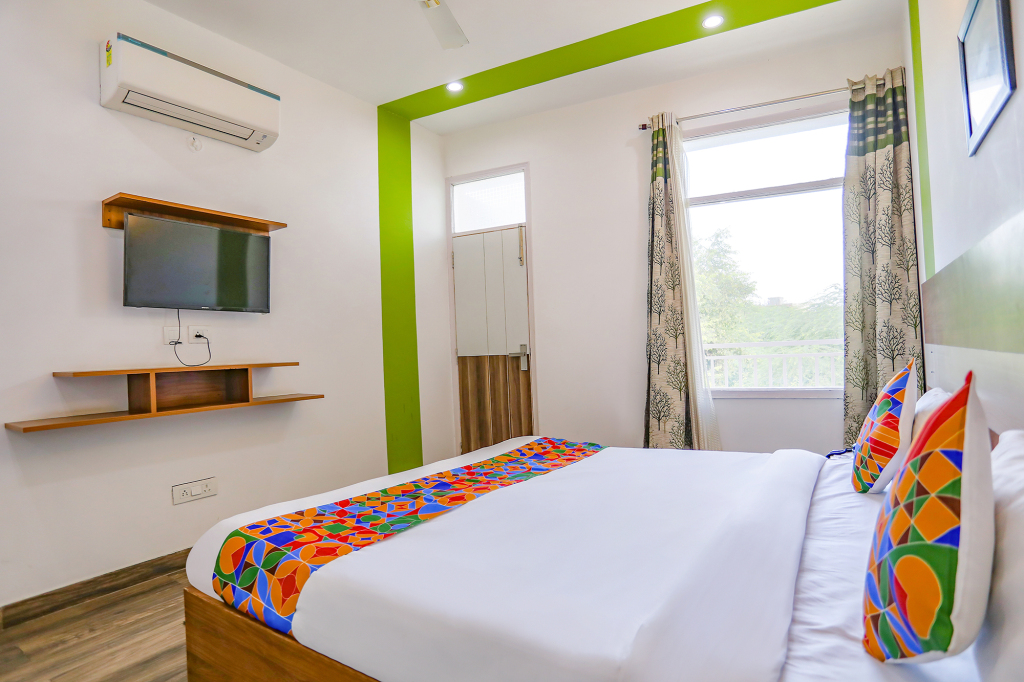 Гуруграм: Fabhotel Aravali Suites
