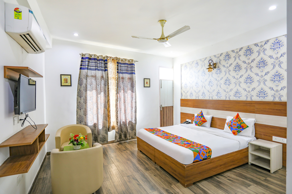 Гуруграм: Fabhotel Aravali Suites