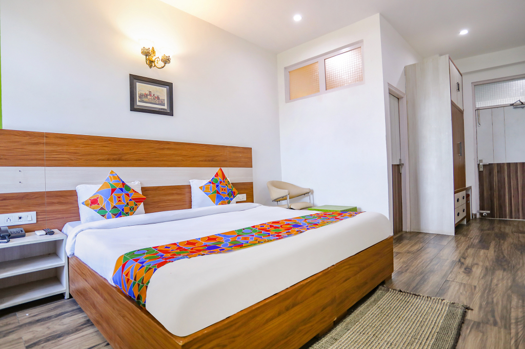 Гуруграм: Fabhotel Aravali Suites