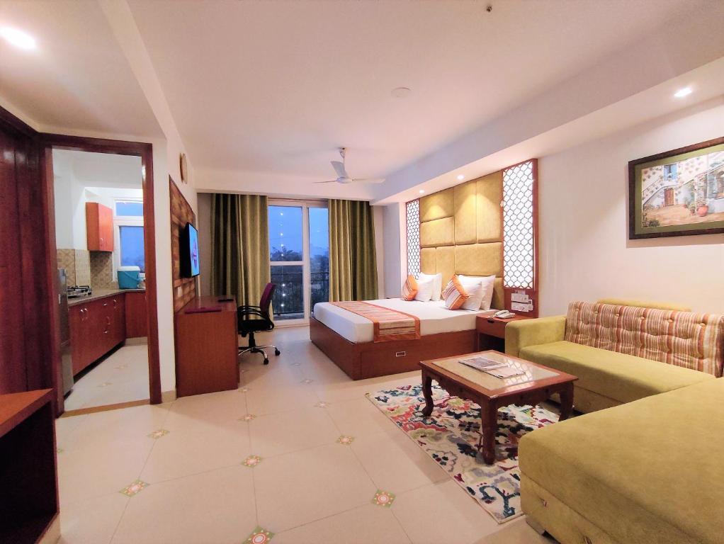 Гуруграм: The Angel Hotel & Suites