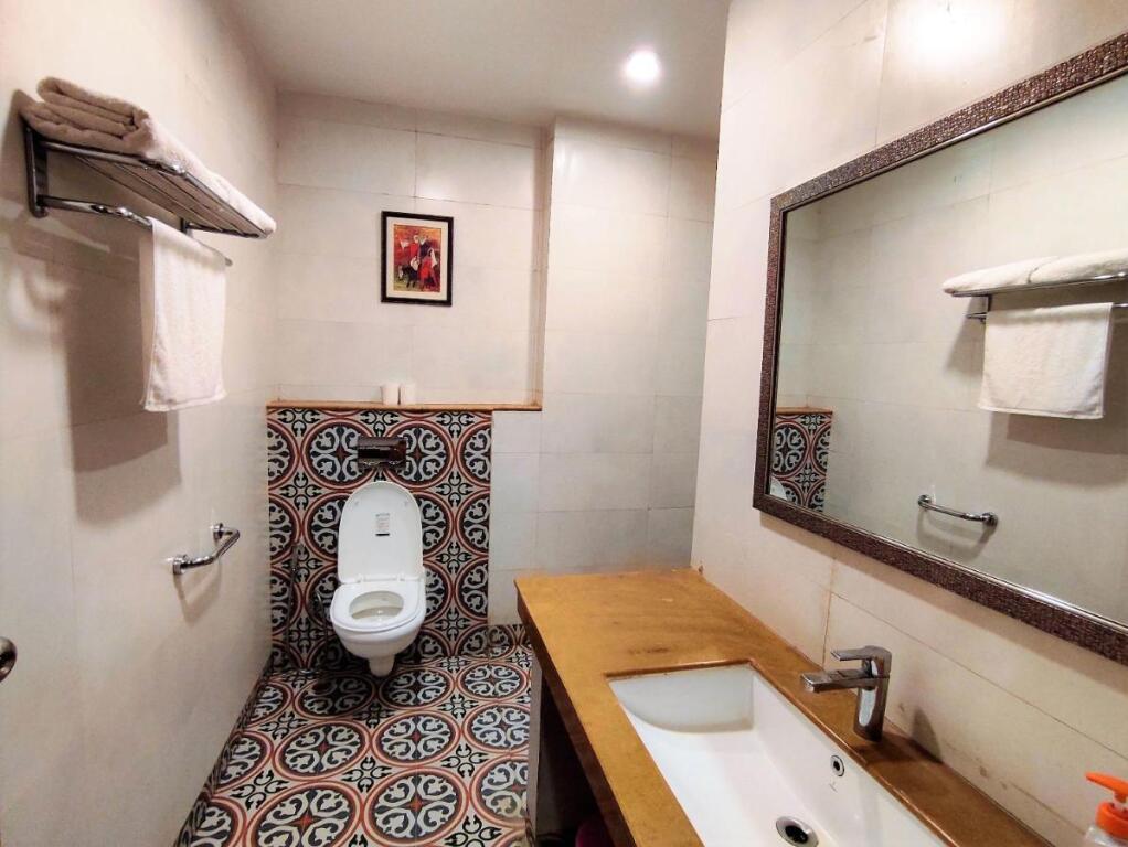 Гуруграм: The Angel Hotel & Suites