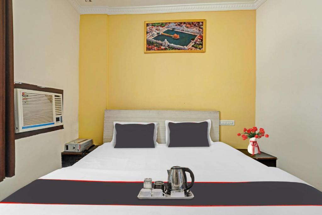 Катра: Capital O 90742 Hotel Vidya Residency