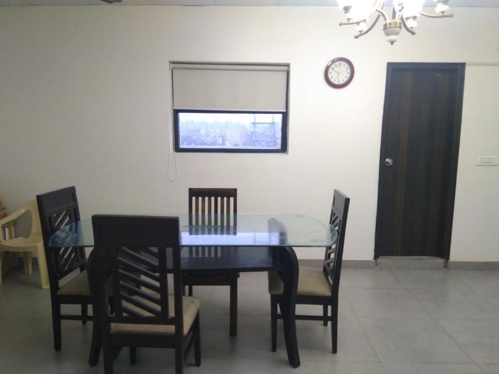 Гуруграм: Niketan Medanta Service Apartment