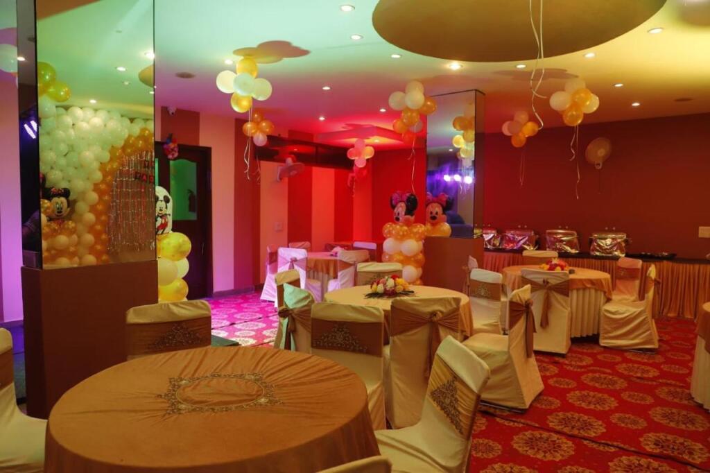Гуруграм: Live Inn Hotel sector 45