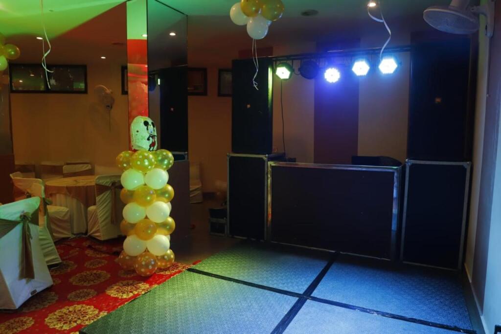 Гуруграм: Live Inn Hotel sector 45