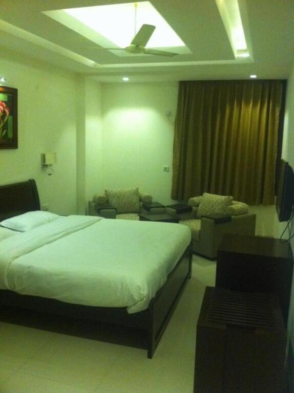 Гуруграм: Live Inn Hotel sector 45