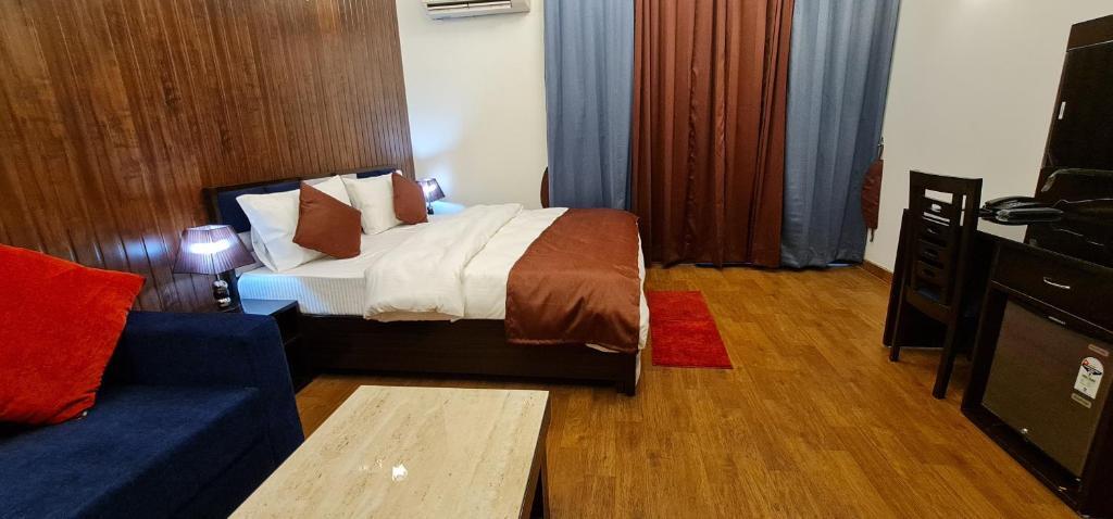 Гуруграм: Nook Inn & Suites Mg Road Metro