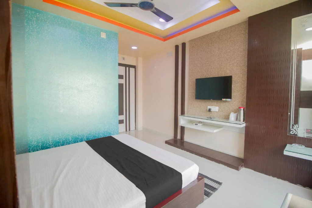 Куч-Бехар: Capital O Hotel Stay in