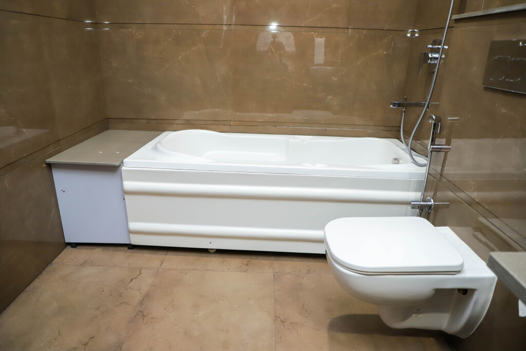 Гуруграм: Lime Tree Luxury Hotel Manesar Near IMT Chowk
