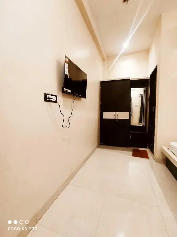 Индаур: Spot On 92191 Siddharth Regency