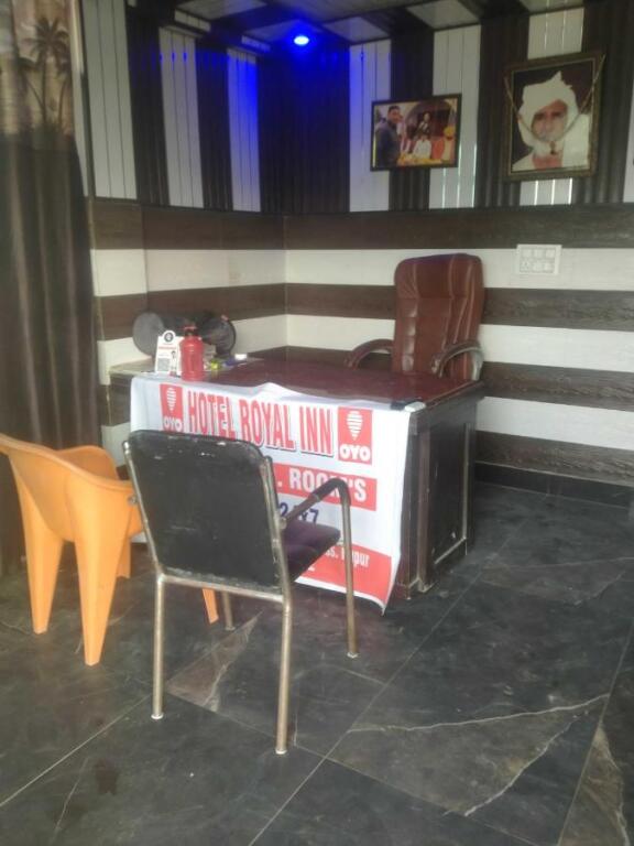 Garhmukteshwar: Spot On 93419 Royal Inn