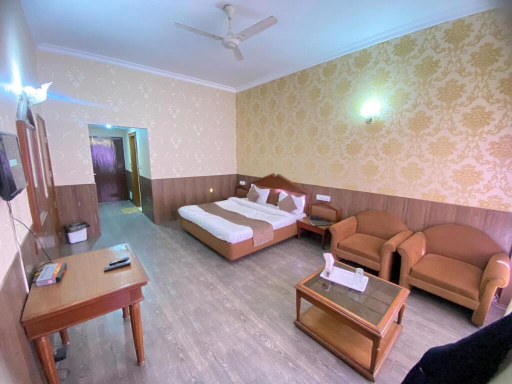 Кала Амб: The Morni Resort