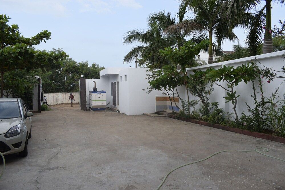 Ganesh Beach Resort — фото 1